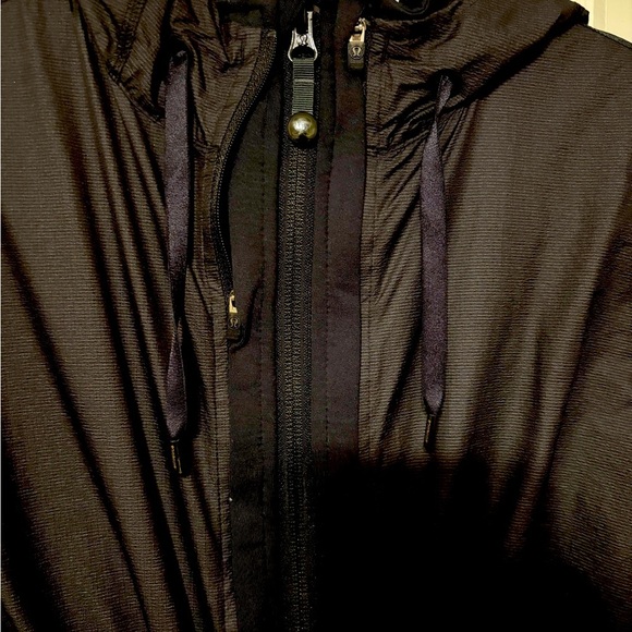 Lululemon Black Women's Jacket Medium - Picture 2 of 7